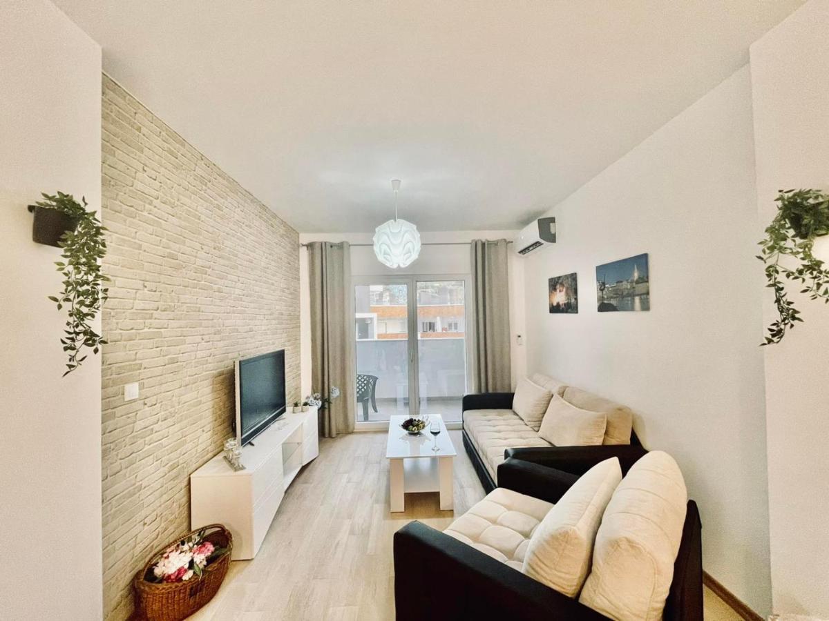 Olive Square Apartament
